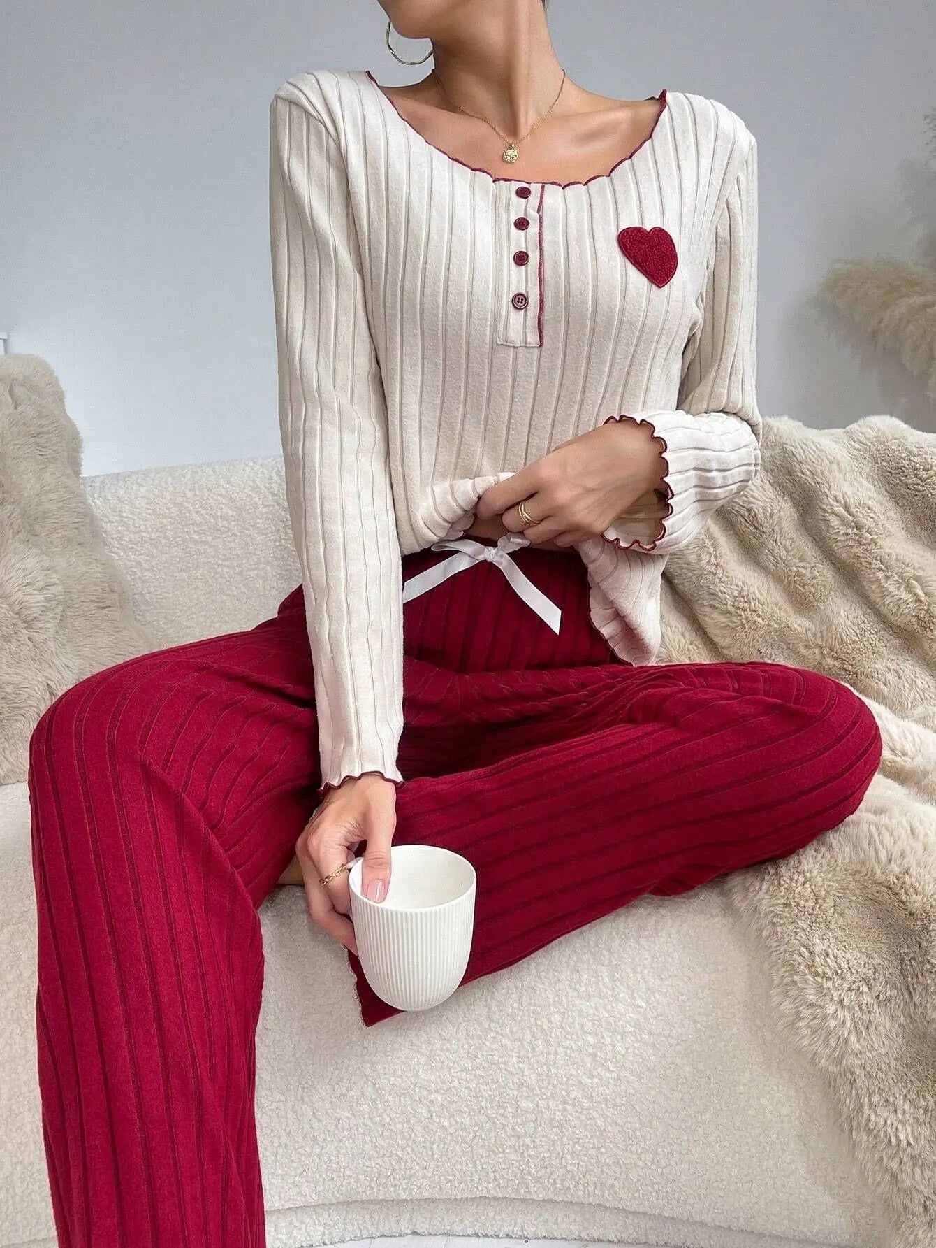 Autumn Winter Sleepwear Women Casual Pajamas Set Long Sleeve Heart Printd Tops and Long Trousers Homewear Loungewear
