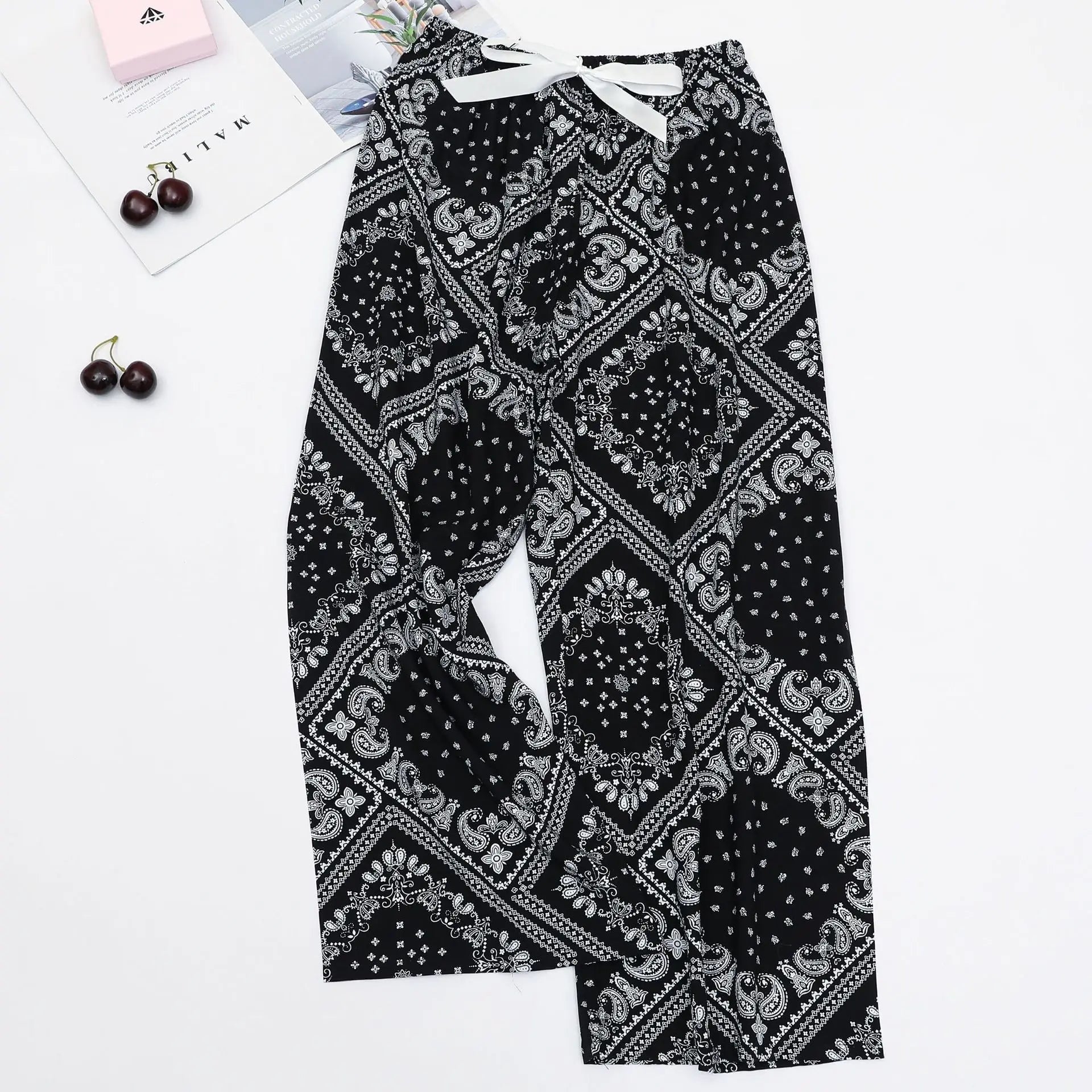 Lattice Print Lounge Pants
